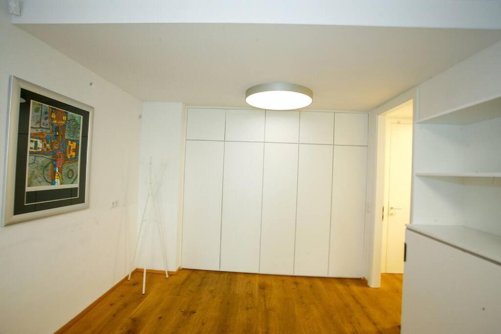 Top Central Apartment On Karlsplatz Viena Exterior foto